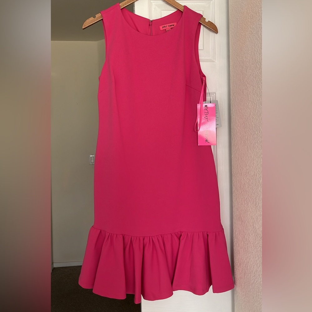 (NWT) betsey johnson pink dress